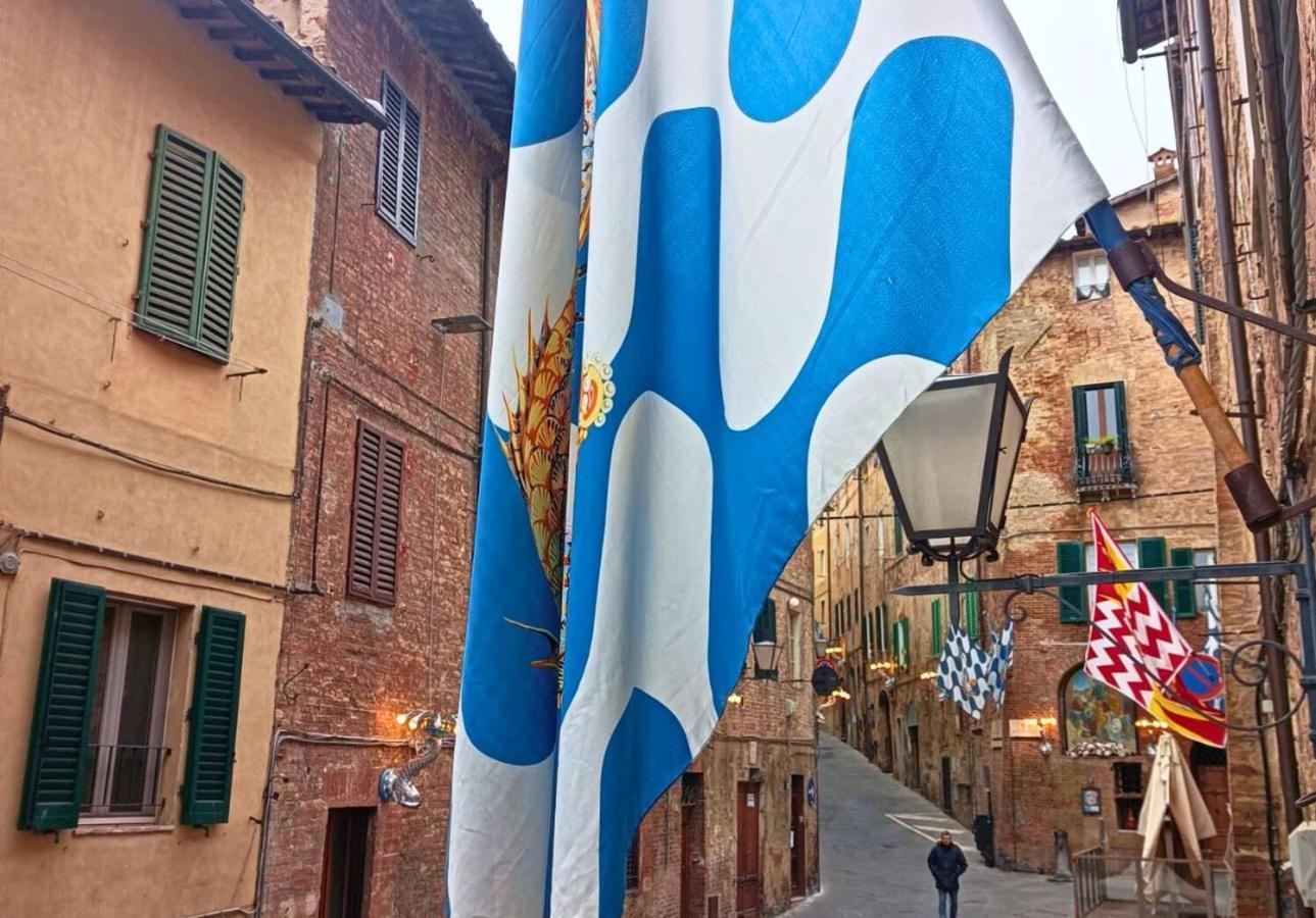 Gli Archi Nel Cuore Di Siena Zewnętrze zdjęcie